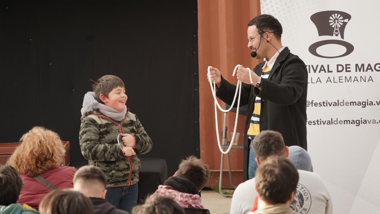CON MAGIA, CINE Y TALLERES DEPORTIVOS, ASÍ SE VIVEN LAS VACACIONES DE INVIERNO EN VILLA ALEMANA