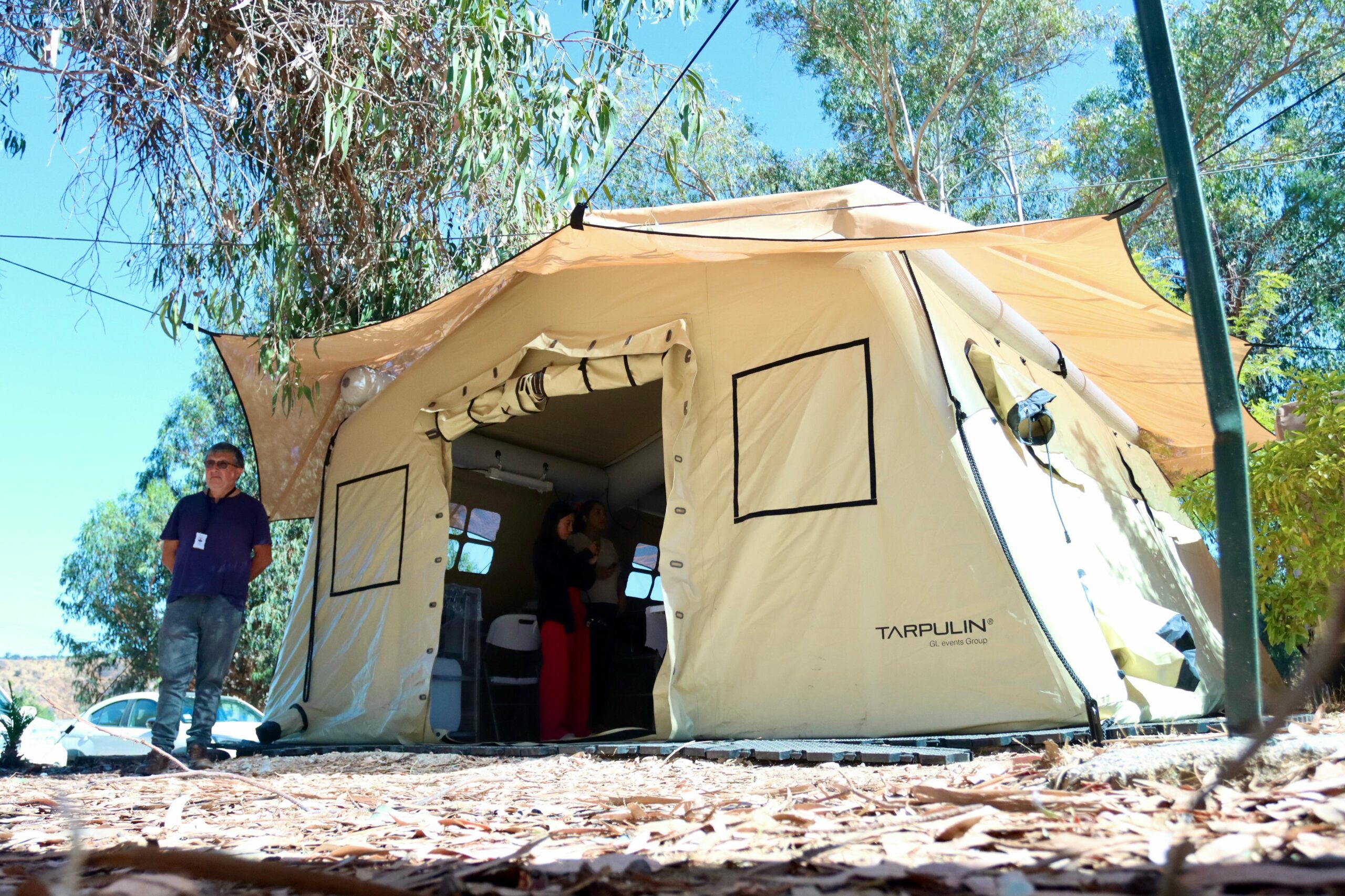 VILLA ALEMANA REFUERZA ATENCIÓN DE SALUD EN SECTORES RURALES CON HOSPITAL DE CAMPAÑA MÓVIL