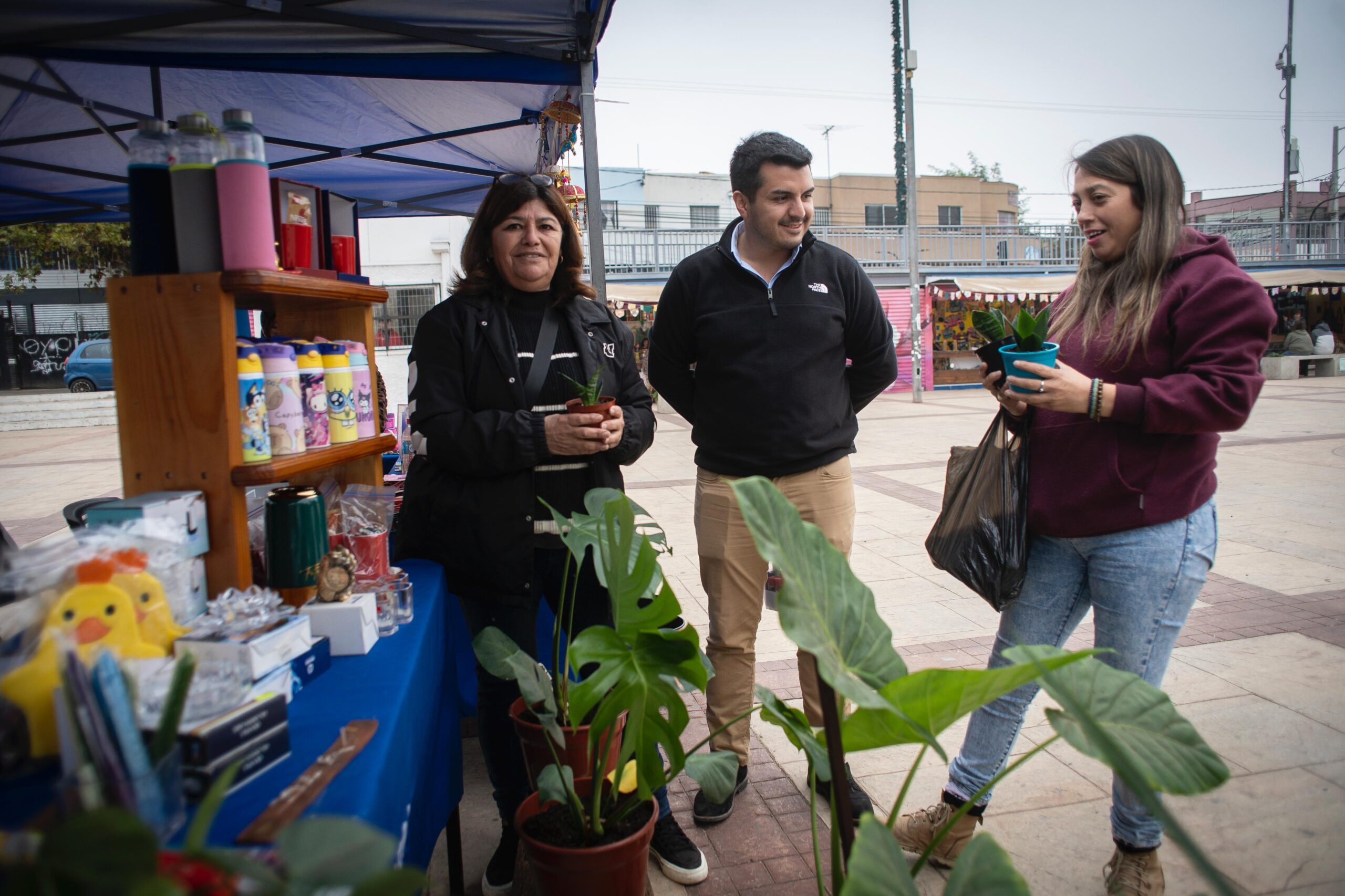 VILLA ALEMANA FUE SEDE DE LA III FERIA DE EMPRENDIMIENTO INCLUSIVA ORGANIZADA POR LA CASA COMUNAL DE APOYOS Y CUIDADOS