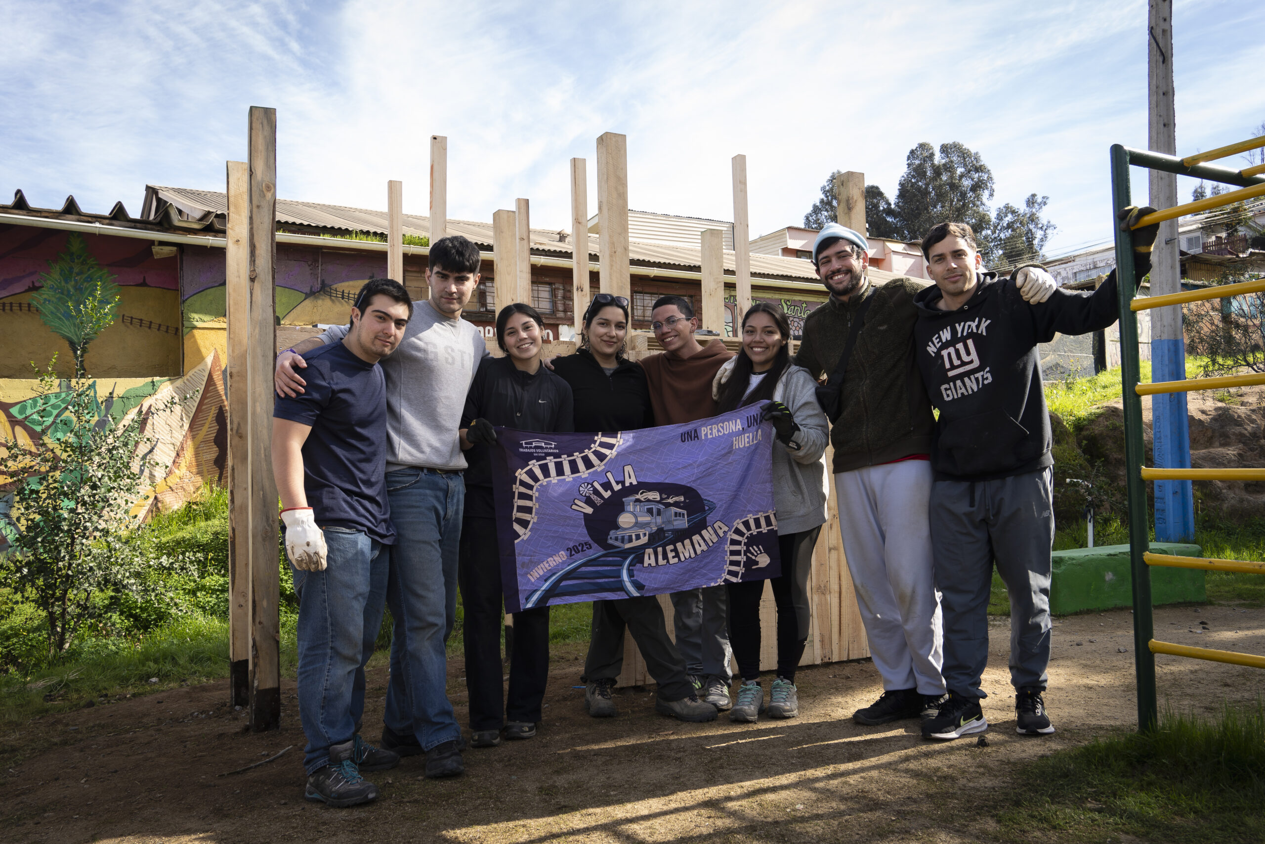 Municipio y Universidad Adolfo Ibáñez fortalecen alianza con voluntariado territorial en Villa Alemana