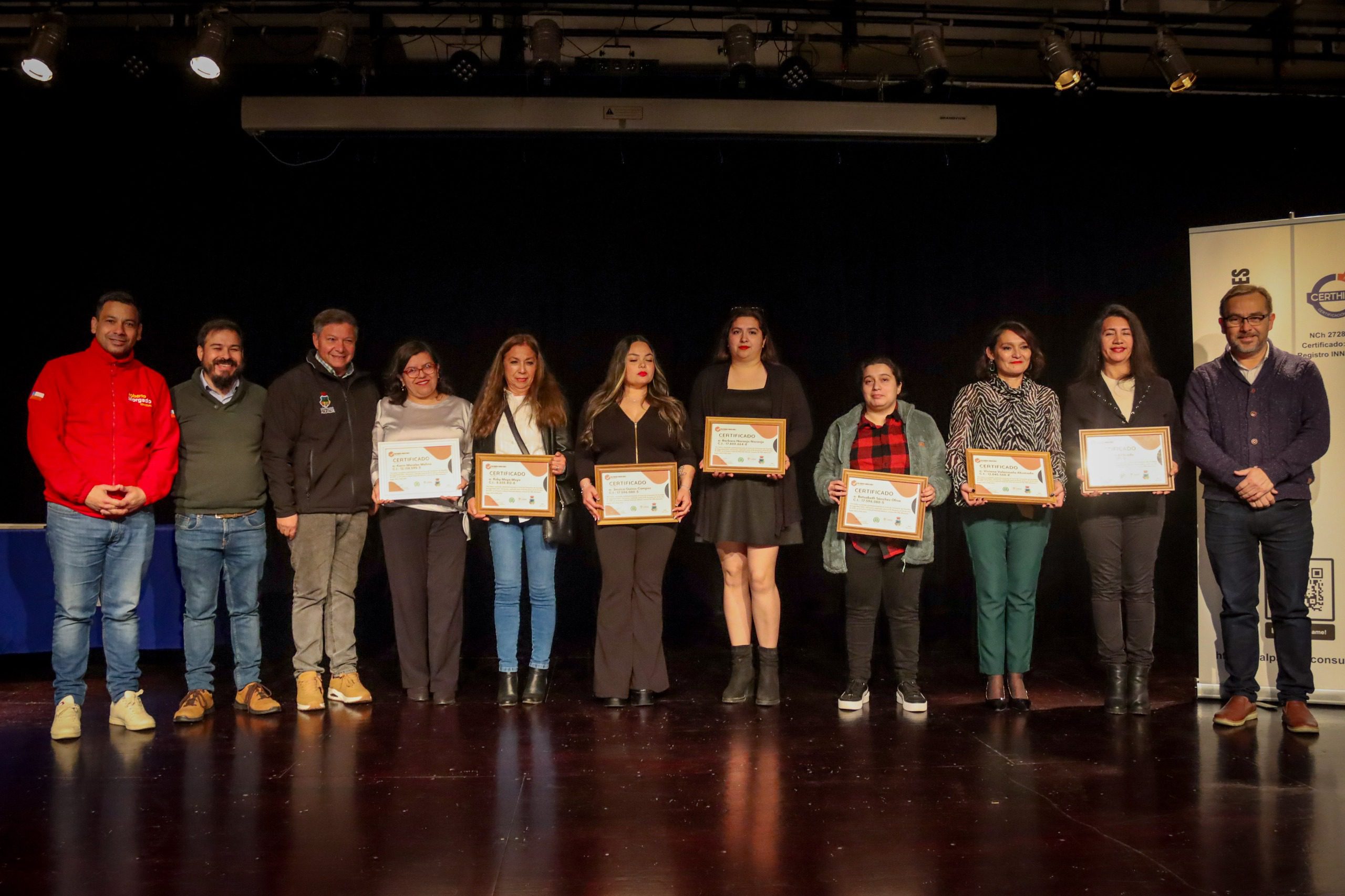 Villa Alemana certifica a 17 nuevos guardias de seguridad con curso OS10