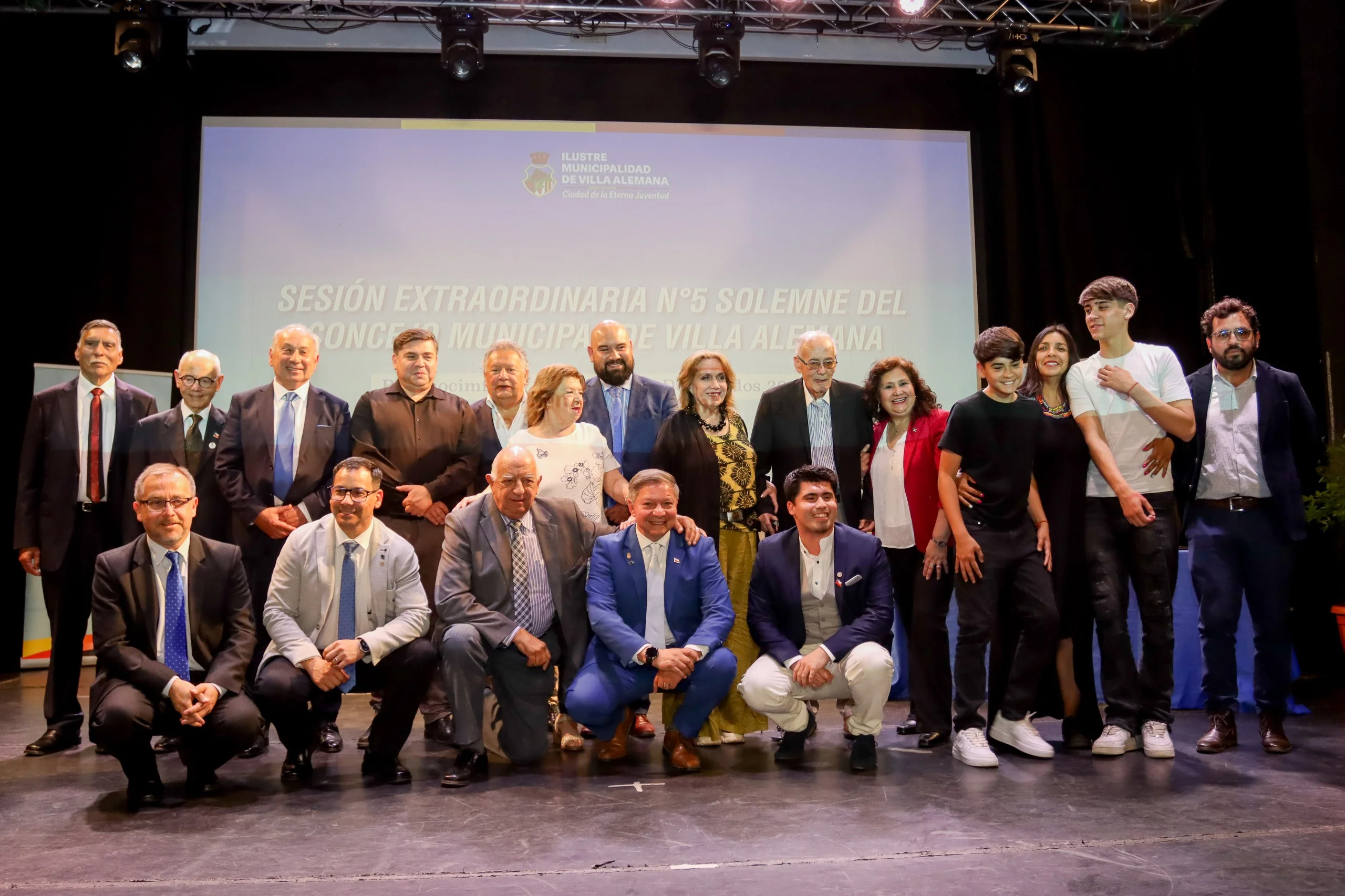 Villa Alemana celebró sus 131 años con emotiva sesión solemne y reconocimiento a nueve ciudadanos destacados