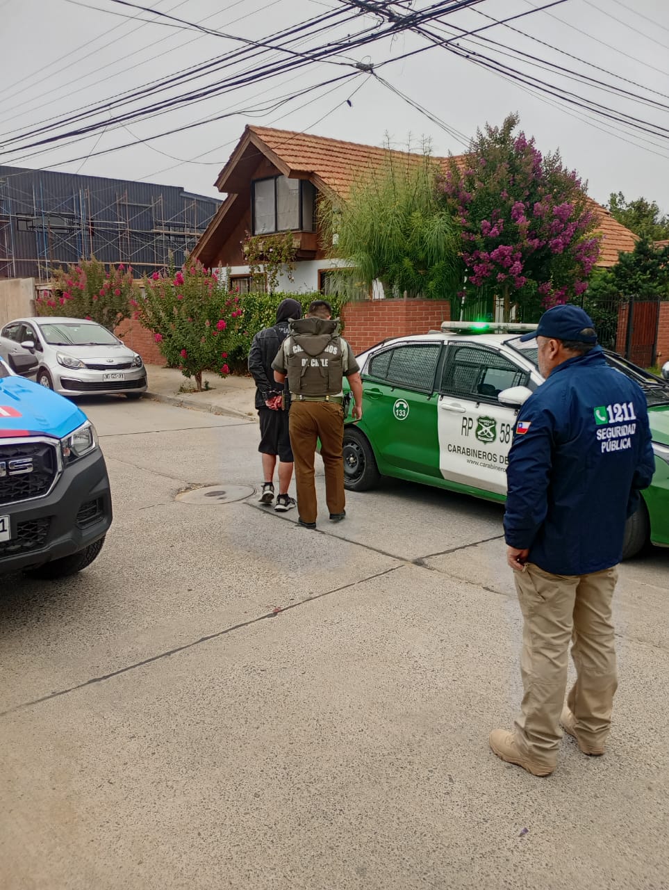 Seguridad Pública Municipal de Villa Alemana reduce a delincuente armado tras robo con violencia