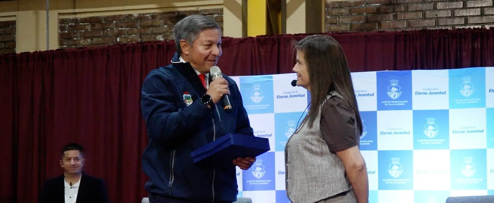 Pilar Sordo ofrece charla sobre bienestar emocional y autovaloración como parte de las actividades del Mes de la Mujer en Villa Alemana