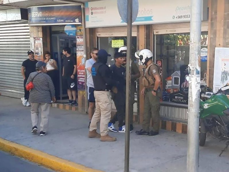 Patrullaje municipal permite detención de sujeto por robo en pleno centro de Villa Alemana