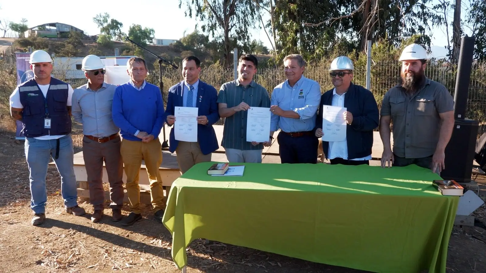 Municipalidad de Villa Alemana concreta la entrega de terreno para la construcción de un centro astronómico comunitario