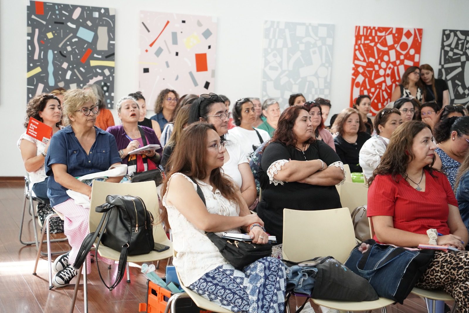 Con homenajes, charlas y exposiciones, Villa Alemana celebra el Mes de la Mujer