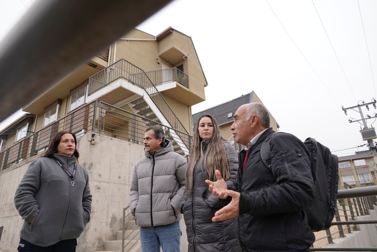 Municipio de Villa Alemana acerca la gestión comunitaria a condominios con apoyo de la Universidad Viña del Mar