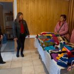 Personas mayores del Centro Diurno Nueva Amanecer realizan donación solidaria a albergue de la comuna
