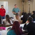 Estudiantes del Preuniversitario Municipal de Villa Alemana durante su primera jornada de clases.